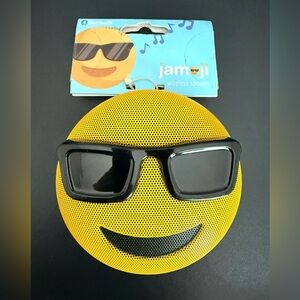 NEW Jamoji Wireless Bluetooth Speaker Sunglasses Smiley WITH Charger 6 Hr Play